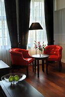 Holland House Residence Old Town