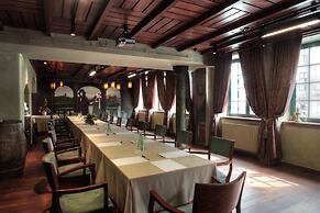 Holland House Residence Old Town