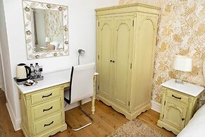 G Boutique Hotel