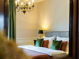 Der Schlosswirt zu Anif - Biedermeier-Hotel und Restaurant