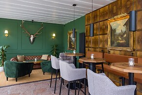 Der Schlosswirt zu Anif - Biedermeier-Hotel und Restaurant