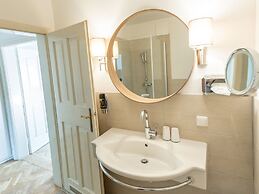 Der Schlosswirt zu Anif - Biedermeier-Hotel und Restaurant