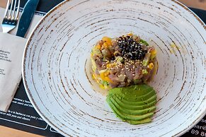 Occidental Roca Negra – Adults Only