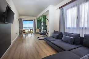 Occidental Roca Negra – Adults Only