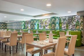 Occidental Roca Negra – Adults Only