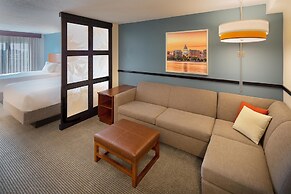 Hyatt Place Madison Downtown
