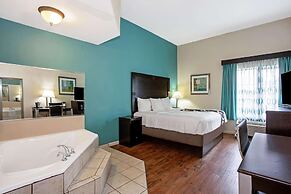 La Quinta Inn & Suites by Wyndham PCB Pier Park area