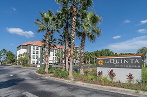 La Quinta Inn & Suites by Wyndham PCB Pier Park area