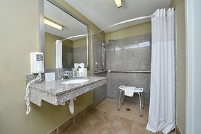 Quality Inn & Suites Tampa-Ybor City