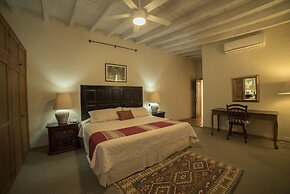 Villa Mirasol Hotel