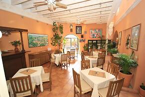 Villa Mirasol Hotel
