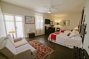 Villa Mirasol Hotel