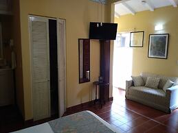 Villa Mirasol Hotel