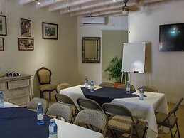 Villa Mirasol Hotel