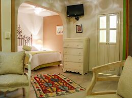 Villa Mirasol Hotel