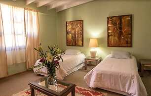 Villa Mirasol Hotel