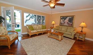 Westwinds Waterfront Resort