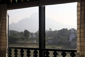 Halez Sparsa Thiruvannamalai