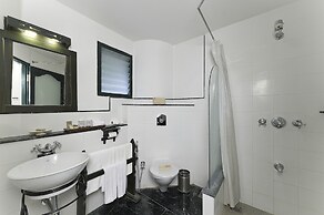 Halez Sparsa Thiruvannamalai