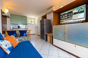 Splendid Golden Rocks Resort