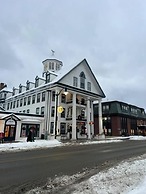 Thayers Inn