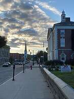 Thayers Inn