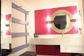 University Inn