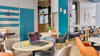 Appart'City Confort Paris Clichy Mairie