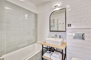 Appart'City Confort Paris Clichy Mairie