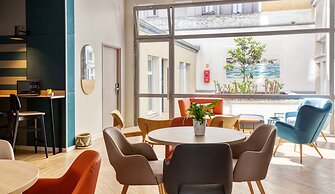 Appart'City Confort Paris Clichy Mairie