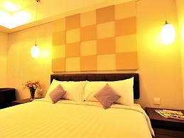 Aston Ketapang City Hotel