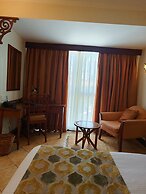 The Heron By Sarovar Portico India