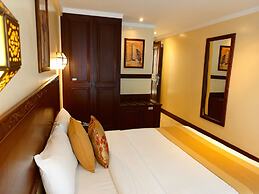 The Heron By Sarovar Portico India