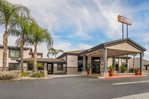 Comfort Inn And Suites Colton