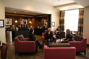 Hampton Inn & Suites Detroit / Airport - Romulus