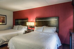 Hampton Inn & Suites Detroit / Airport - Romulus