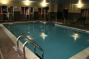 Hampton Inn & Suites Detroit / Airport - Romulus