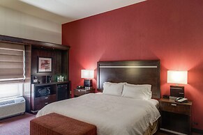 Hampton Inn & Suites Detroit / Airport - Romulus