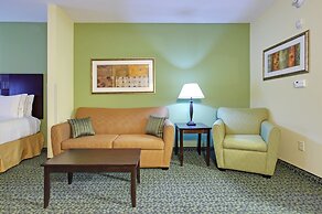 Holiday Inn Express & Suites Covington by IHG