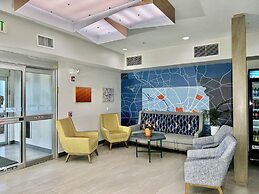 Holiday Inn Express Hotel & Suites TOPEKA NORTH by IHG
