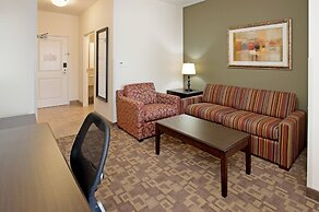 Holiday Inn Express Hotel & Suites TOPEKA NORTH by IHG