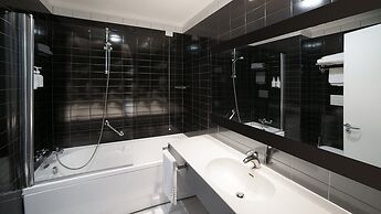 Holiday Inn Nola - Naples Vulcano Buono by IHG