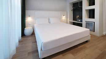 Holiday Inn Nola - Naples Vulcano Buono by IHG