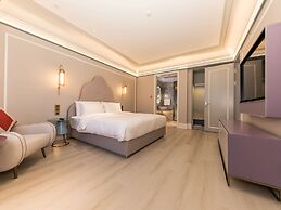 Mercure Xian Dayan Pagoda