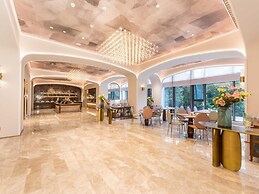 Mercure Xian Dayan Pagoda