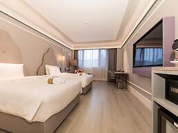 Mercure Xian Dayan Pagoda