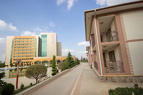 Ramada Plaza by Wyndham Gence