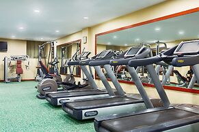 Ramada Plaza by Wyndham Gence