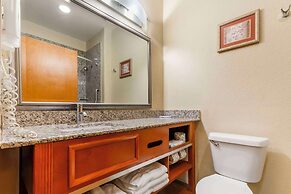 Comfort Inn & Suites Chesapeake - Portsmouth