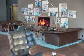 Motel One Hamburg - Alster